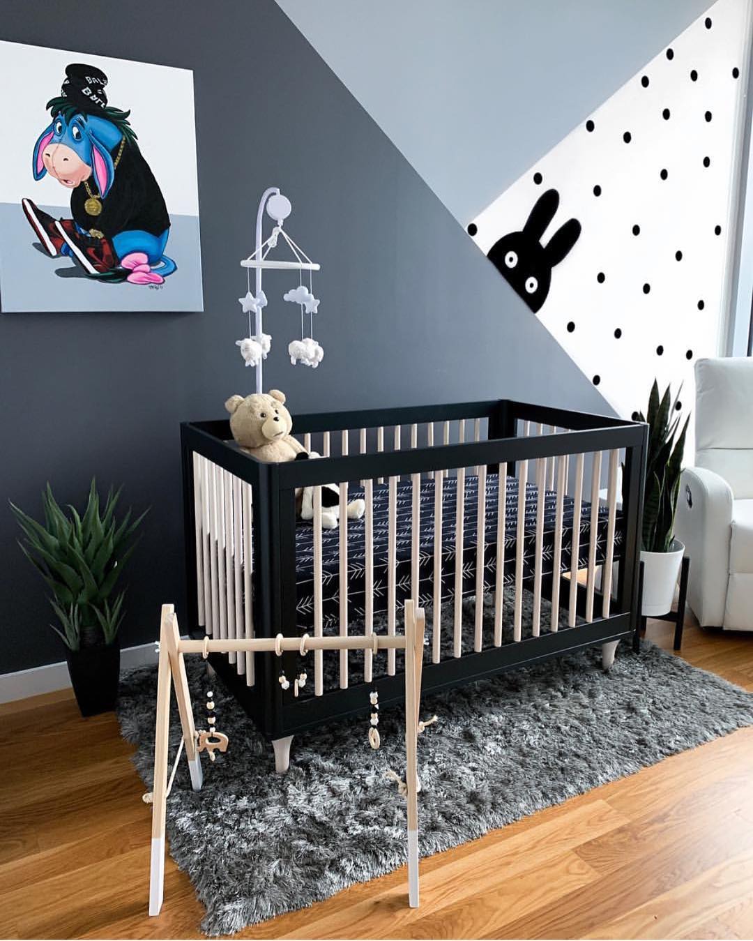 Papéis de parede geométricos: inspirações para montar um quarto de bebê  especial - Blog Moda InfantilBlog Moda Infantil