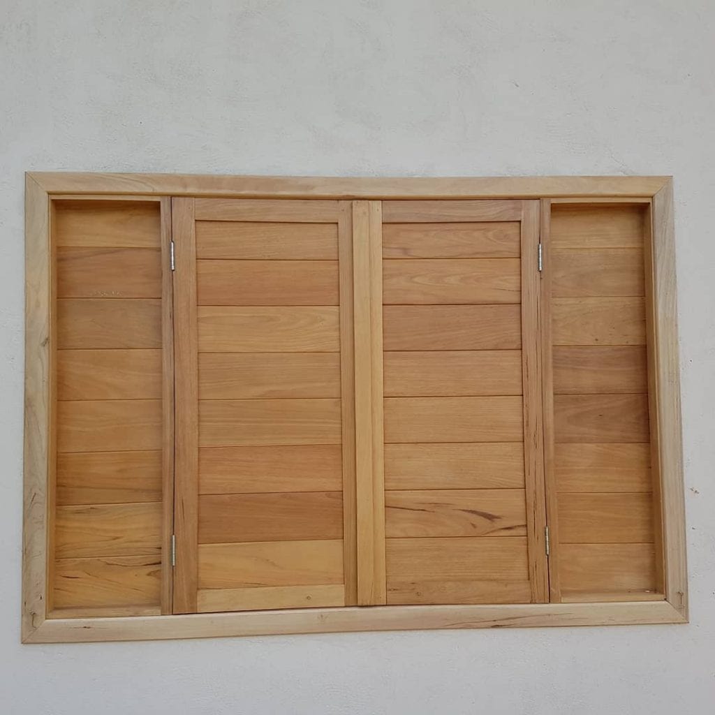 janela-de-madeira
