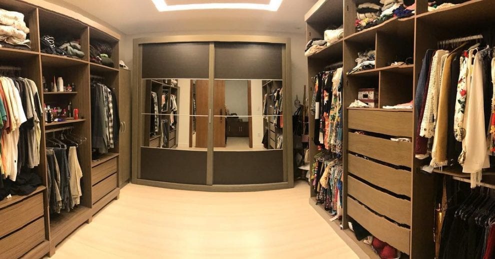 Closet para Casal: 40 projetos e inspirações - Dicas Decor