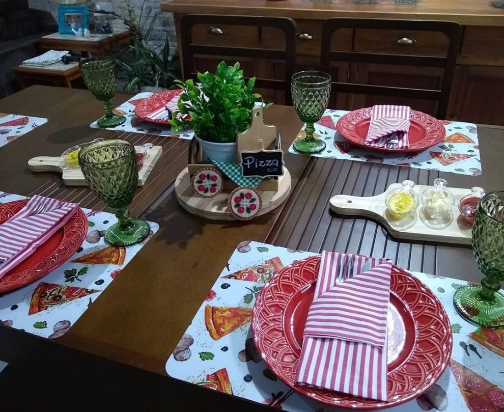Noite da Pizza: Como Receber, O que servir e +30 inspirações de Mesa ...