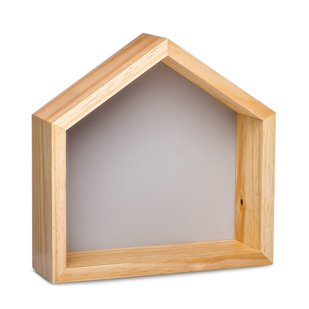 nicho-de-madeira-casinha