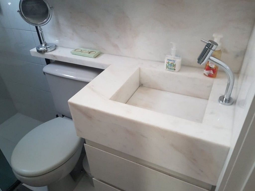 marmore-branco-banheiro
