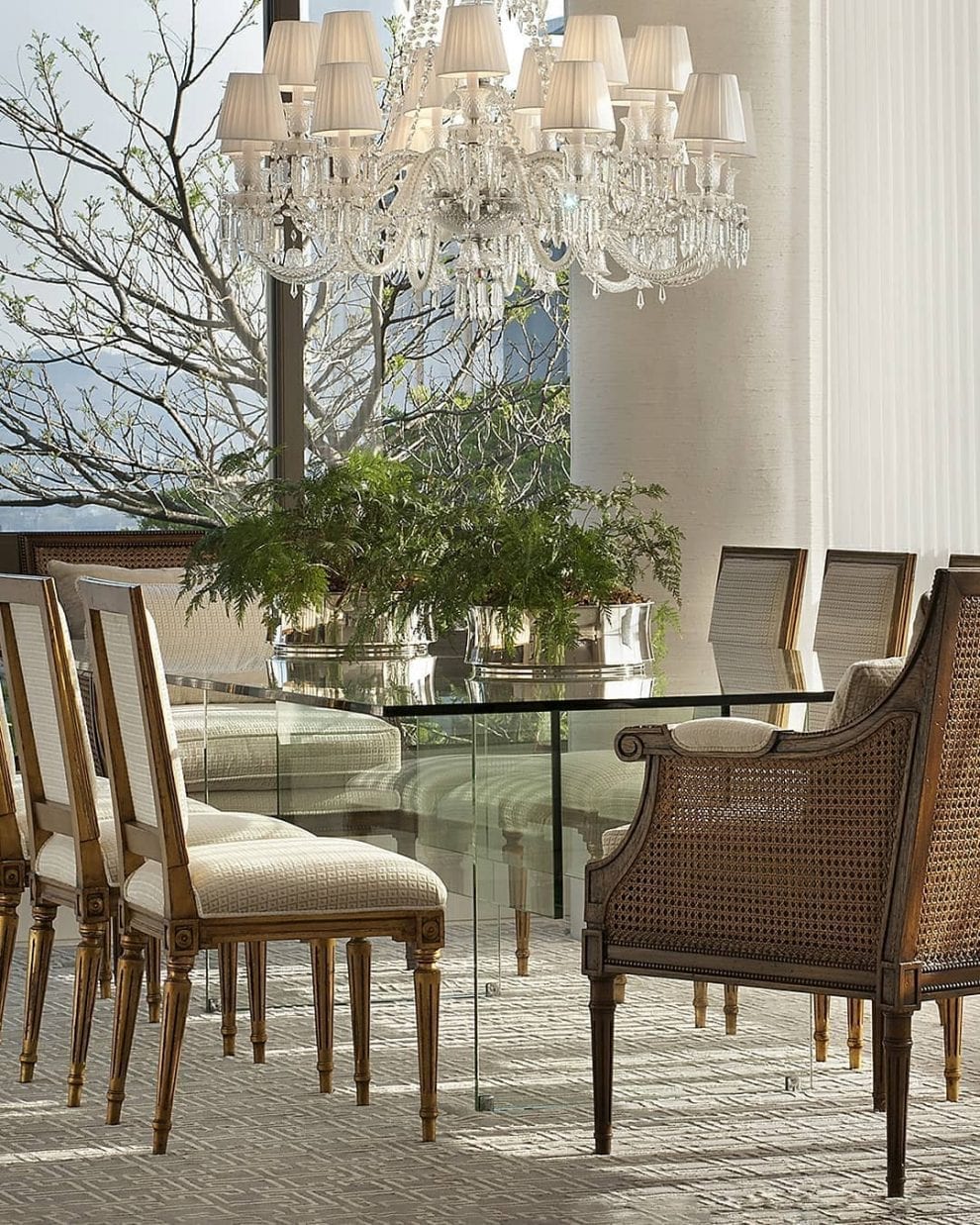 Mesa de Jantar de Vidro: 40 modelos e ideias para sua casa! - Dicas Decor