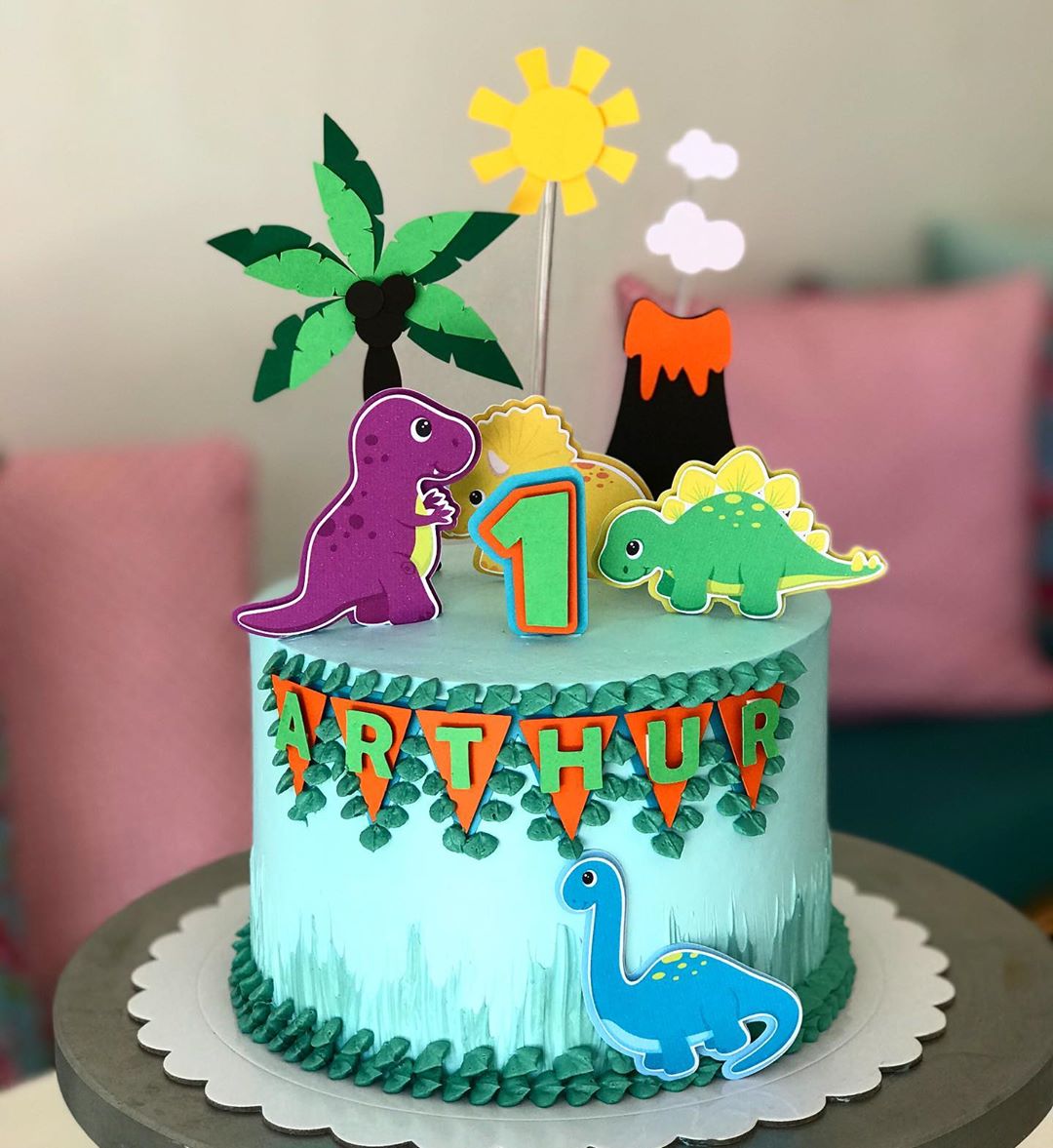 bolo festa dinossauro
