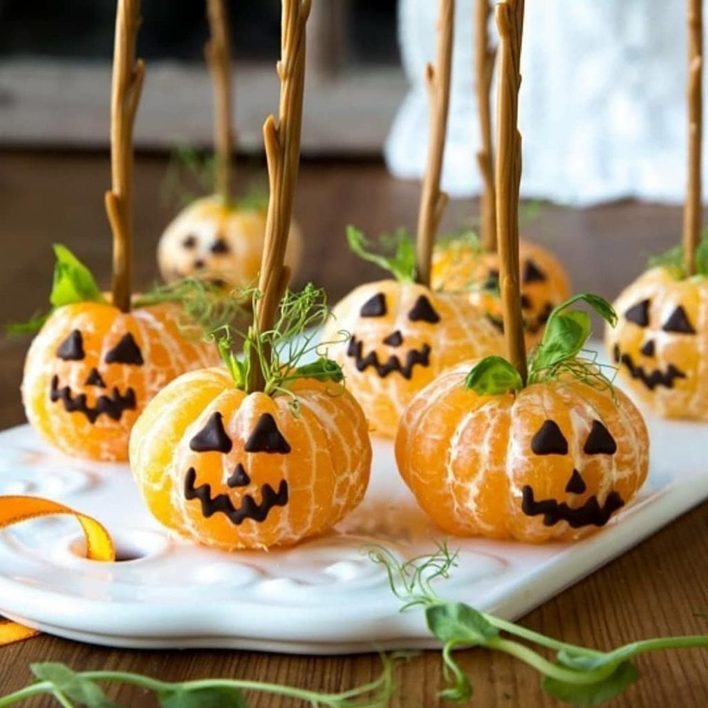 decoração de halloween com frutas